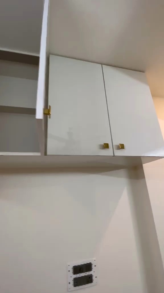 Double sharing room — upper storage